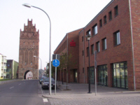 Luisentor mit Sparkasse